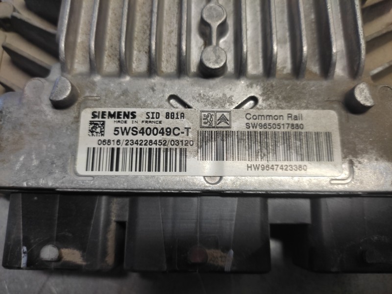 Recambio de centralita motor uce para citroen berlingo referencia OEM IAM 9650517880 9647423380 5WS40049CT