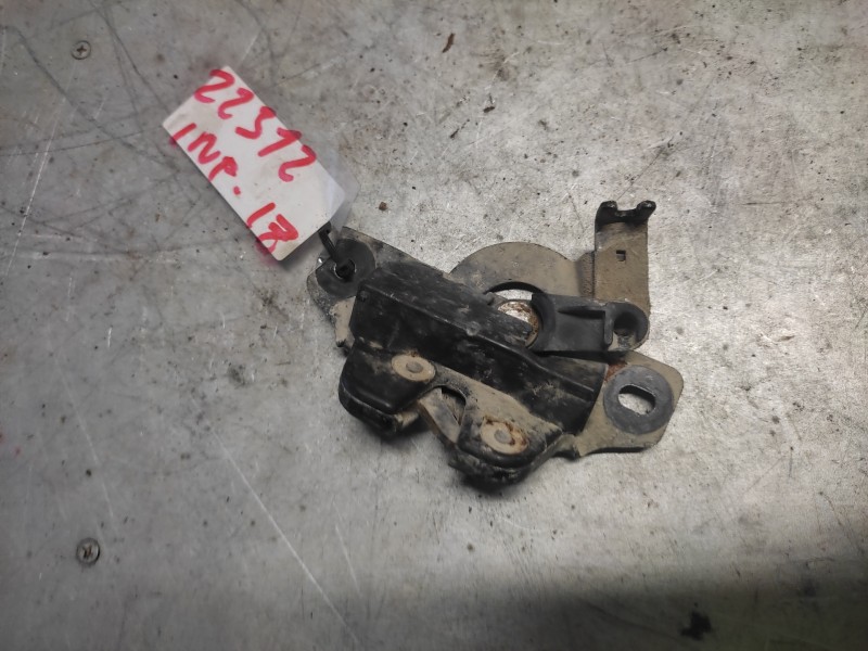 Recambio de cerradura puerta carga para citroen berlingo referencia OEM IAM   INFERIOR IZQUIERDA