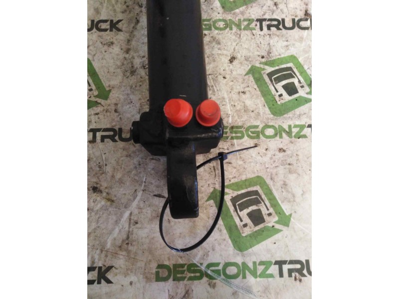 Recambio de brazo elevacion cabina para scania serie p/g/r (c-clase) referencia OEM IAM 1720924  