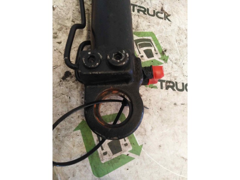 Recambio de brazo elevacion cabina para scania serie p/g/r (c-clase) referencia OEM IAM 1720924  