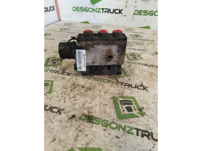Recambio de valvula aire para volvo trucks volvo autobus ... referencia OEM IAM 0501100040  
