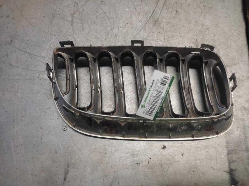 Recambio de rejilla delantera izquierda para bmw x3 (e83) 3.0d referencia OEM IAM 5113340290902  