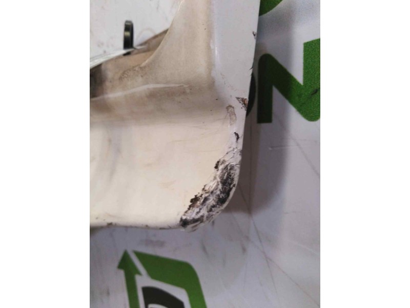 Recambio de moldura puerta delantera izquierda para man tg - a 18.xxx 12.4 diesel referencia OEM IAM   