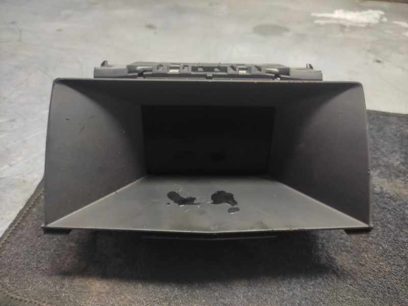 Recambio de pantalla multifuncion para opel astra h berlina cosmo referencia OEM IAM 13238548 565412769 