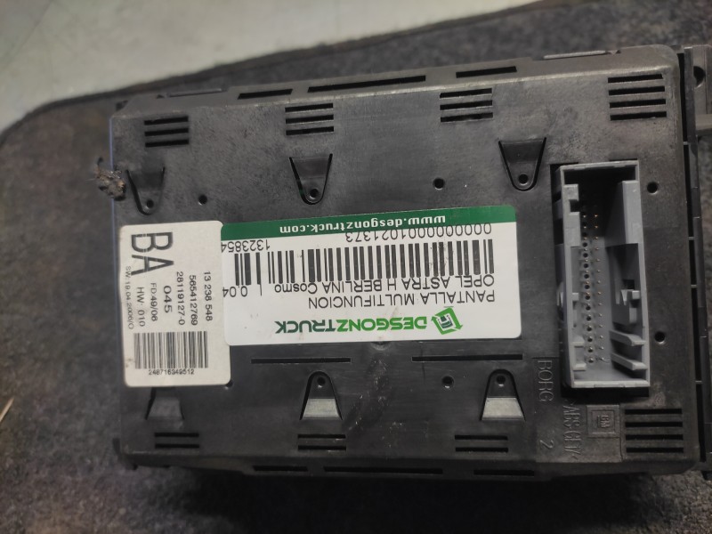 Recambio de pantalla multifuncion para opel astra h berlina cosmo referencia OEM IAM 13238548 565412769 