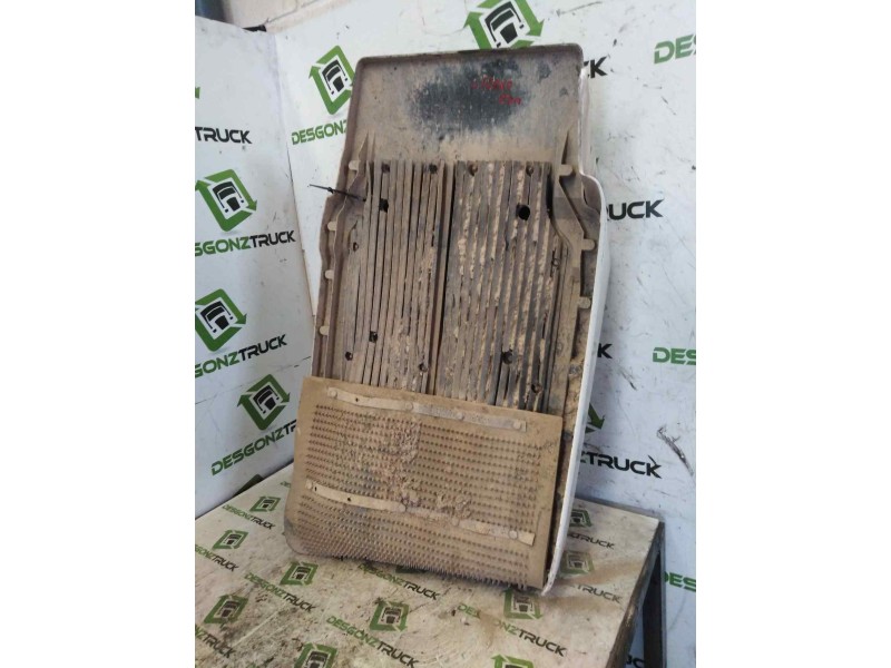 Recambio de guardabarros delantero izquierdo para man tg - a 18.xxx 12.4 diesel referencia OEM IAM   