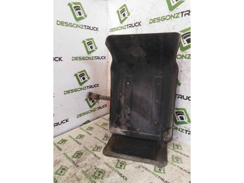 Recambio de guardabarros delantero izquierdo para pegaso trucks thecno 310 ... referencia OEM IAM   