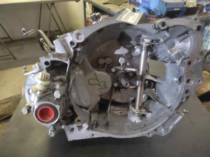Recambio de caja cambios para citroen berlingo 1.9 d leader referencia OEM IAM 20TE24  