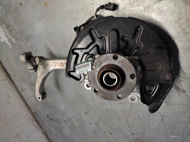 Recambio de mangueta delantera derecha para audi a4 berlina (8e) 2.5 tdi (114kw) referencia OEM IAM   