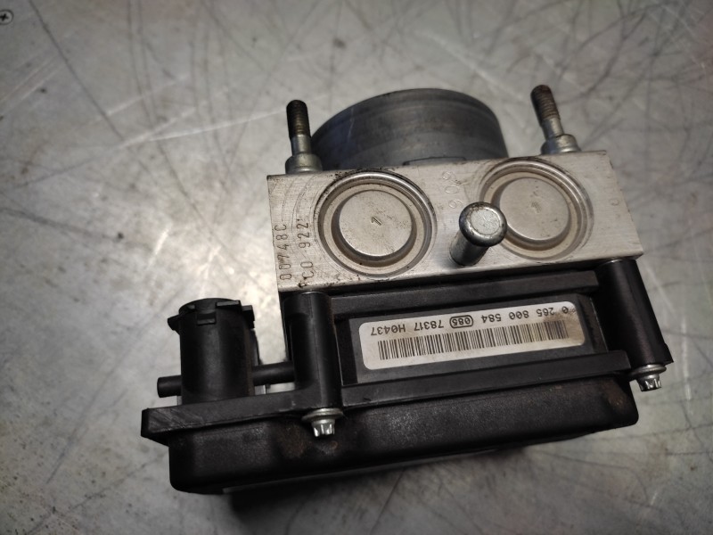 Recambio de abs para dacia logan básico referencia OEM IAM  8200756092 