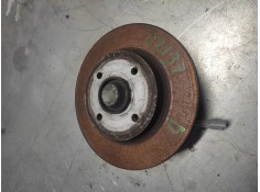 Recambio de buje trasero derecho para peugeot 308 sw confort referencia OEM IAM  CON DISCO  2