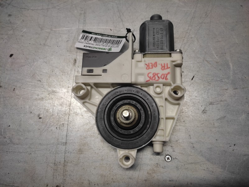Recambio de motor elevalunas trasero derecho para peugeot 407 st confort referencia OEM IAM 0130822200  