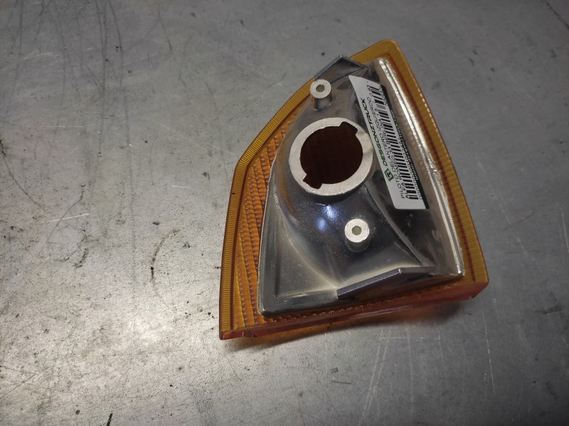 Recambio de piloto delantero derecho para alfa romeo 33 berlina 1.5 referencia OEM IAM NARANJA  