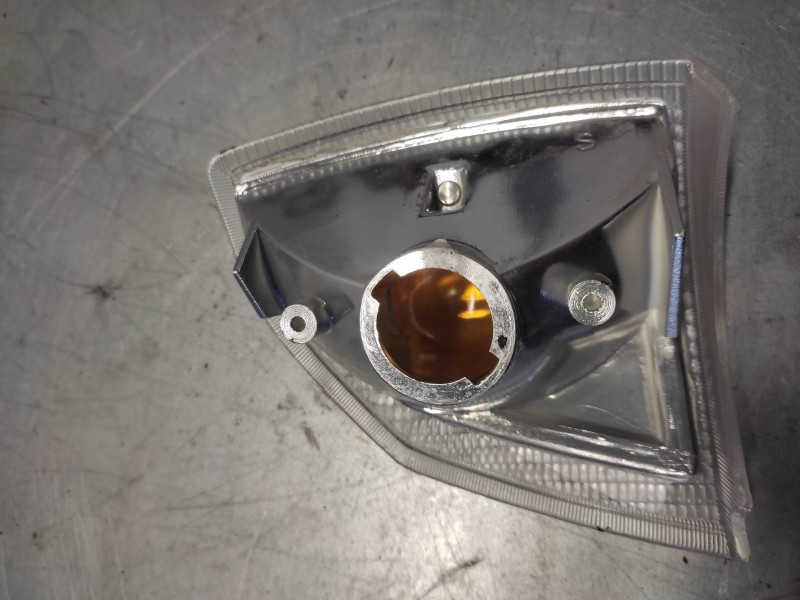 Recambio de piloto delantero izquierdo para alfa romeo 33 berlina 1.3 referencia OEM IAM BLANCO  