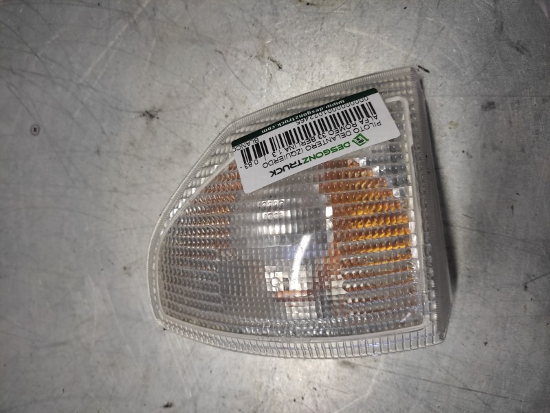 Recambio de piloto delantero izquierdo para alfa romeo 33 berlina 1.3 referencia OEM IAM BLANCO  