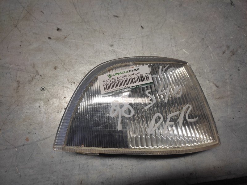 Recambio de piloto delantero derecho para volvo s40 berlina td referencia OEM IAM   