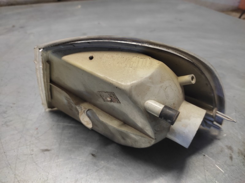 Recambio de piloto delantero derecho para volvo s40 berlina td referencia OEM IAM   