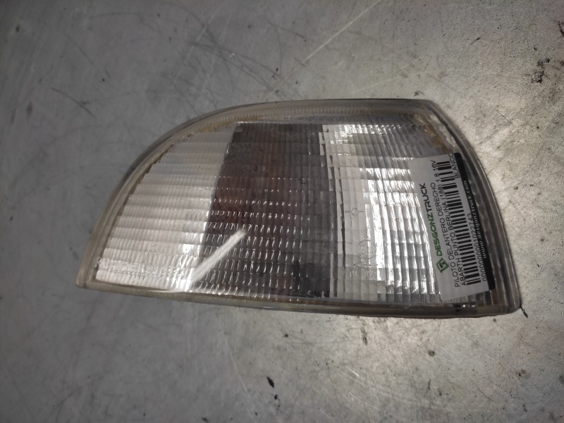 Recambio de piloto delantero derecho para abarth punto berlina (188) 1.8 16v referencia OEM IAM BLANCO  