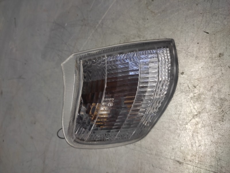 Recambio de piloto delantero derecho para peugeot 405 berlina gld-turbo bolero referencia OEM IAM BLANCO  