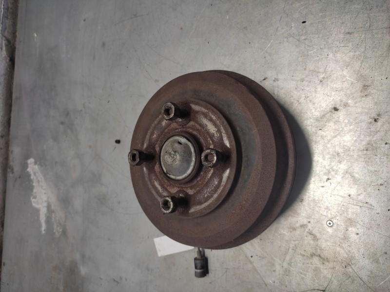 Recambio de buje trasero derecho para ford focus berlina (cak) ambiente referencia OEM IAM   