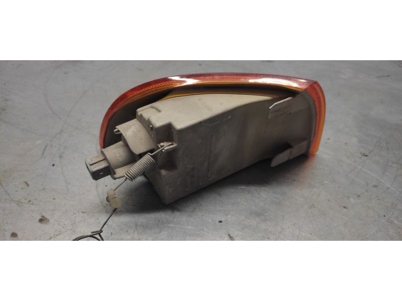 Recambio de piloto delantero izquierdo para fiat punto berl. (176) 55 s referencia OEM IAM NARANJA  