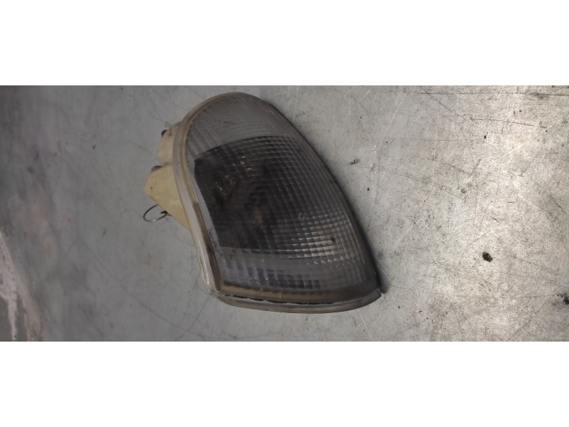 Recambio de piloto delantero izquierdo para fiat palio berlina 1,2 referencia OEM IAM BLANCO  