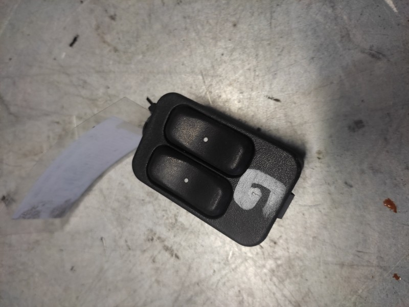 Recambio de mando elevalunas delantero izquierdo para opel astra g berlina club referencia OEM IAM   