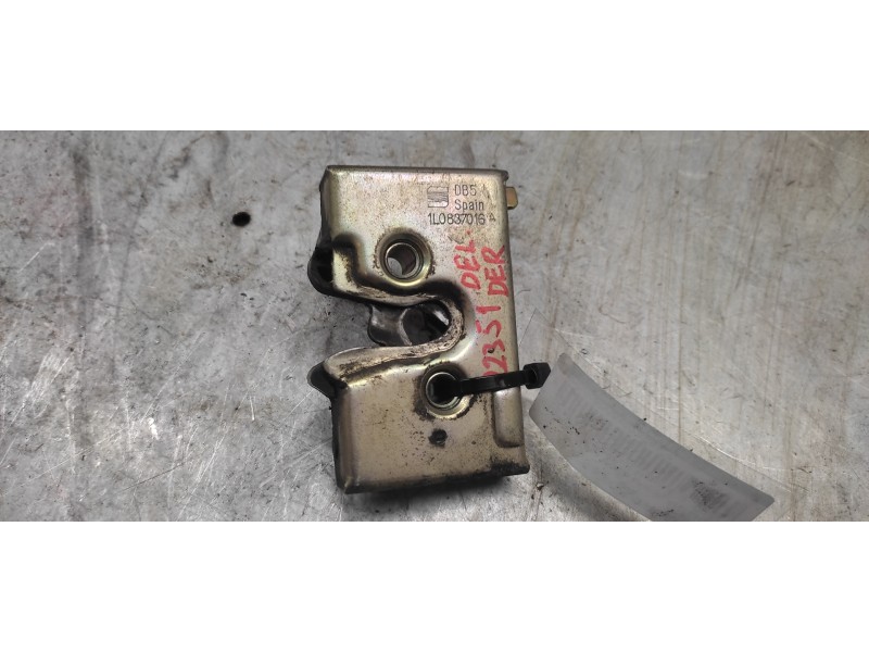 Recambio de cerradura puerta delantera derecha para seat toledo (1l) magnus referencia OEM IAM   