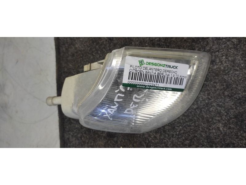 Recambio de piloto delantero derecho para citroen xantia berlina 1.9 td armonia referencia OEM IAM   