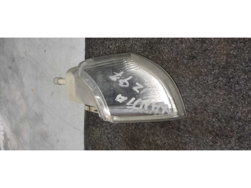 Recambio de piloto delantero izquierdo para citroen xantia berlina 1.9 td armonia referencia OEM IAM   