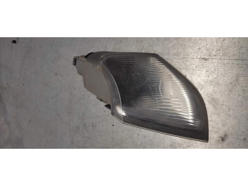 Recambio de piloto delantero izquierdo para citroen xantia berlina 1.9 td armonia referencia OEM IAM   