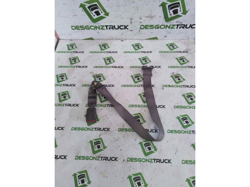Recambio de cinturon seguridad delantero para renault maxity fg 150.35/45 referencia OEM IAM  PARTE CENTRAL 