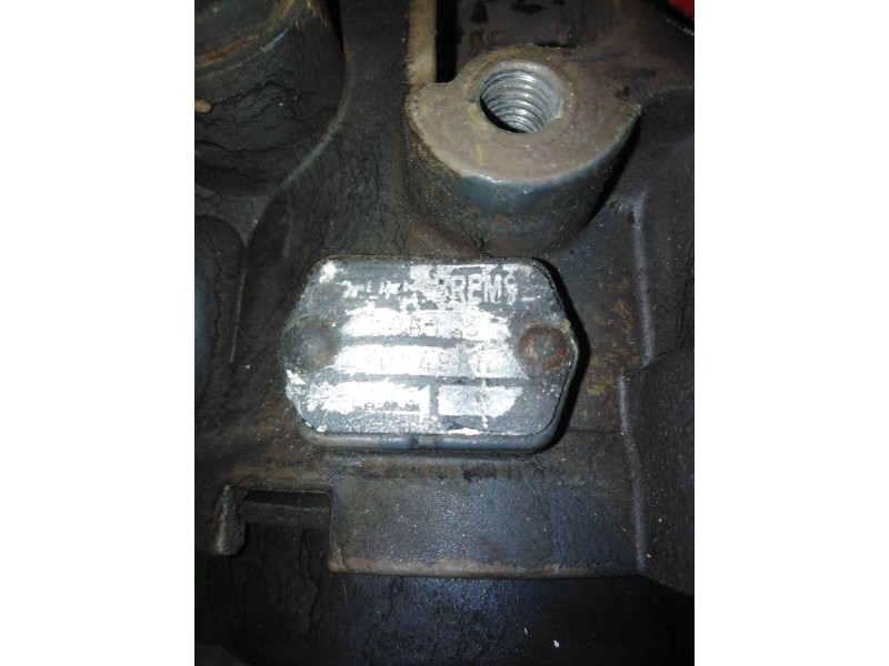 Recambio de valvula aire para daf serie xf105.xxx referencia OEM IAM LA8145 K014986 VALVULA SECADORA