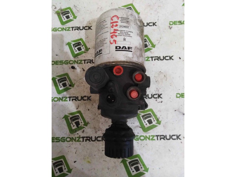 Recambio de valvula aire para daf serie xf105.xxx referencia OEM IAM LA8145 K014986 VALVULA SECADORA