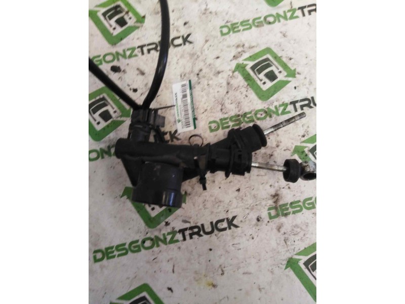 Recambio de bombin embrague para iveco daily pr 3.0 diesel referencia OEM IAM K009115 K009131 5801786126