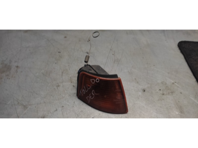 Recambio de piloto delantero derecho para seat toledo (1l) 1.8 cat (rp) referencia OEM IAM   