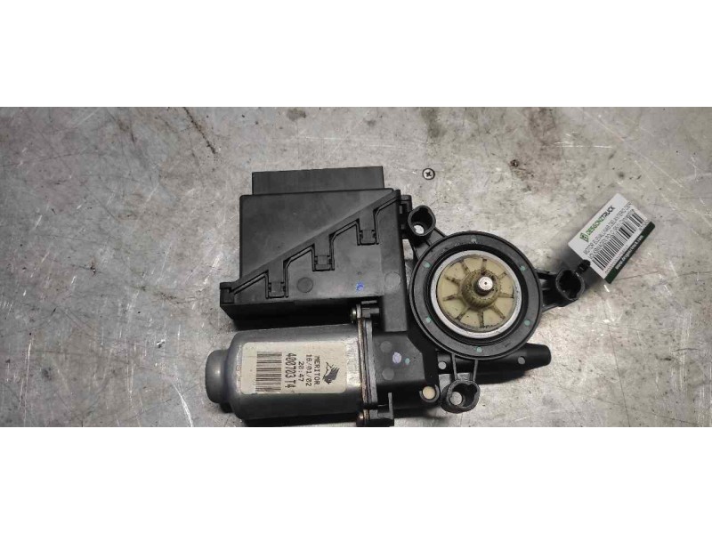 Recambio de motor elevalunas delantero derecho para volkswagen polo (9n1) conceptline referencia OEM IAM 6Q2959802A  