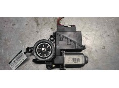 Recambio de motor elevalunas delantero derecho para volkswagen polo (9n1) highline referencia OEM IAM 6Q2959801A  