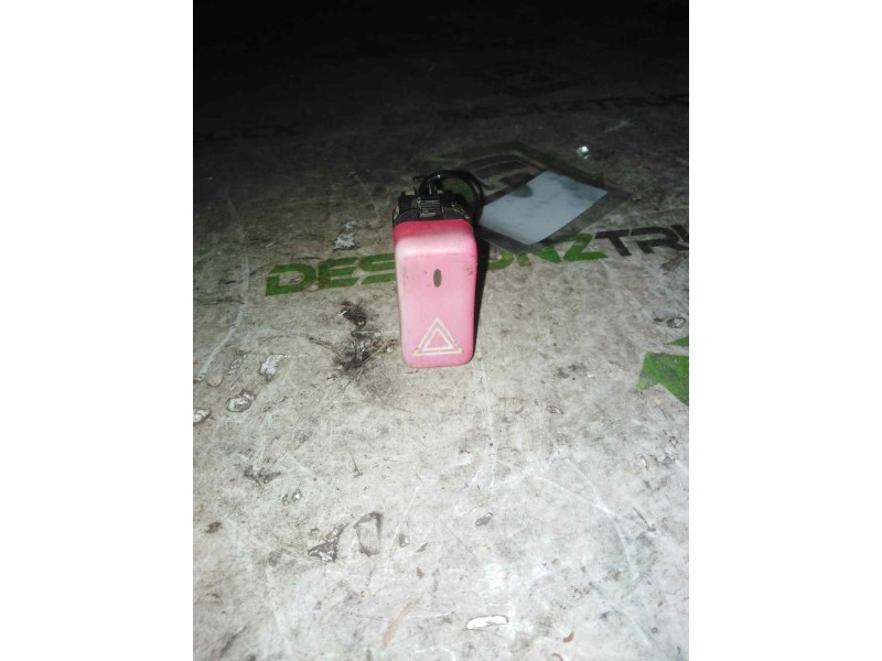 Recambio de warning para man tg - a 18.xxx fg / bb   (e3/e4) xl referencia OEM IAM 81255250063  