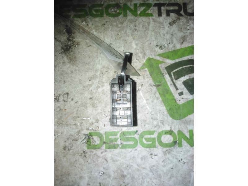 Recambio de warning para man tg - a 18.xxx fg / bb   (e3/e4) xl referencia OEM IAM 81255250063  