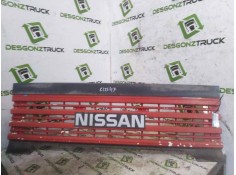 Recambio de rejilla delantera central para nissan trucks m 130.17 referencia OEM IAM   