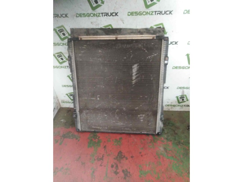 Recambio de radiador agua para scania serie p/g/r (c-clase) referencia OEM IAM 1769997 U28857002 104 , 5CM ALTO/86CM LARO