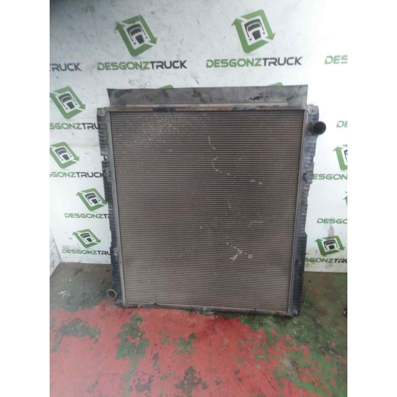 Recambio de radiador agua para scania serie p/g/r (c-clase) referencia OEM IAM 1769997 U28857002 104 , 5CM ALTO/86CM LARO