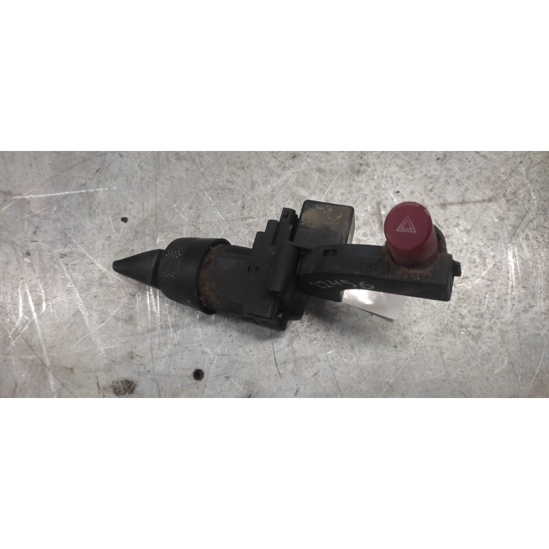 Recambio de mando intermitentes para ford escort berlina 1.6 cat referencia OEM IAM 86AG13B302AA  