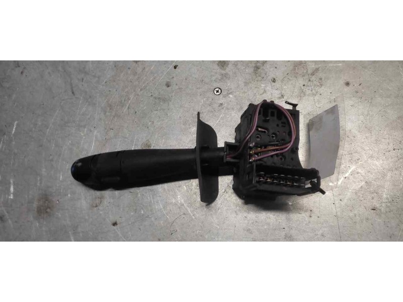 Recambio de mando intermitentes para renault megane i scenic (ja0) 1.9 d alize referencia OEM IAM  36998A 