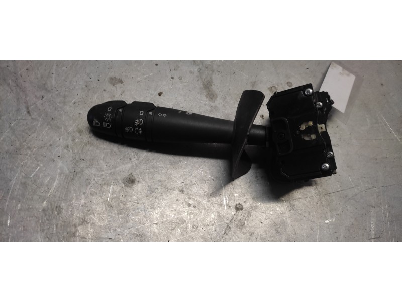 Recambio de mando intermitentes para renault megane i scenic (ja0) 1.9 d alize referencia OEM IAM   