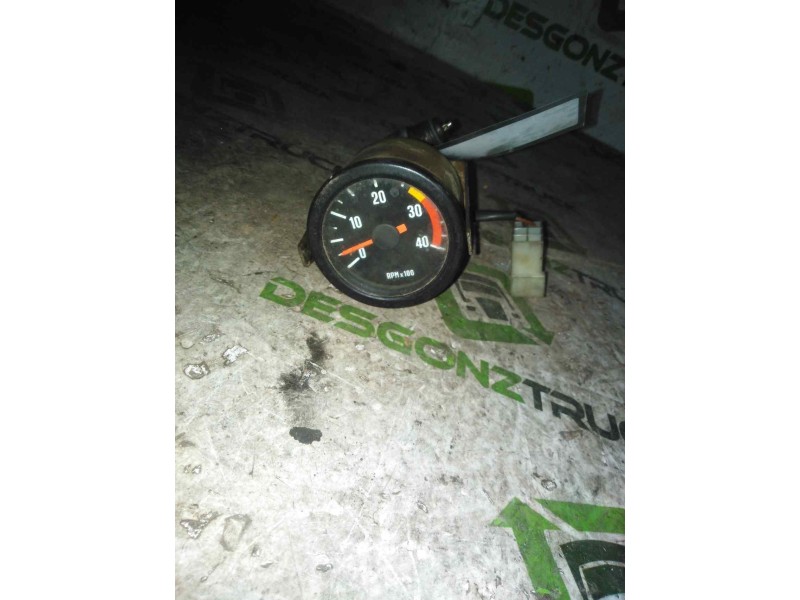 Recambio de cuadro instrumentos para nissan trucks m 130.17 referencia OEM IAM 19475302AB CUENTA REVOLUCIONES 