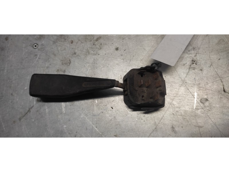 Recambio de mando limpia para opel corsa a básico referencia OEM IAM  090126715500973 