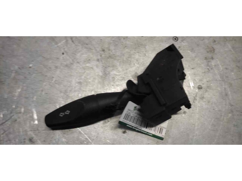 Recambio de mando intermitentes para ford tourneo connect (tc7) kombi corta referencia OEM IAM 211113335  