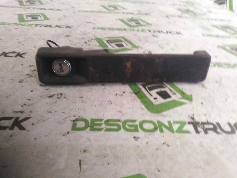 Recambio de maneta exterior delantera derecha para man l2000 9.153-10.224 euroi/ii referencia OEM IAM   